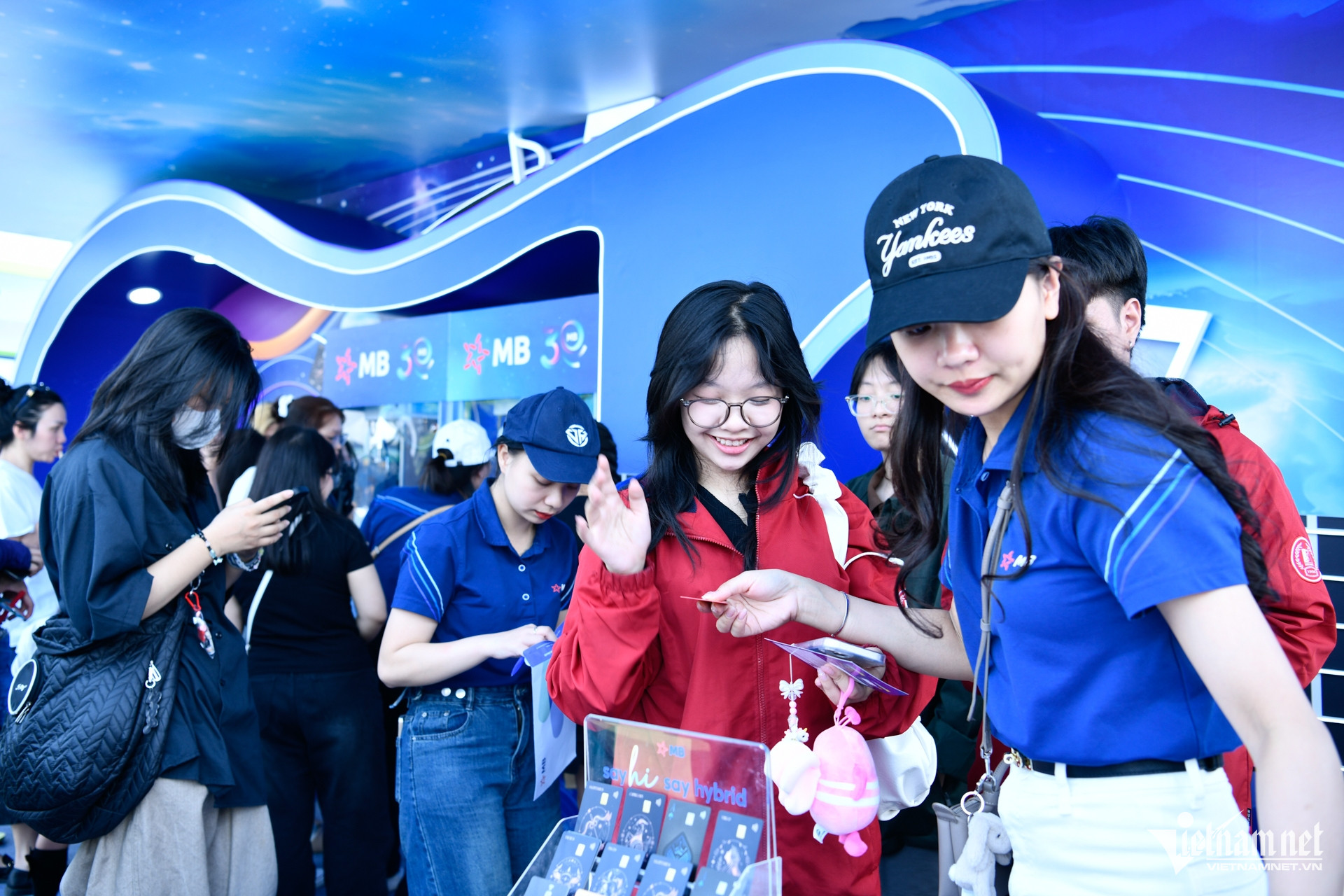 W-gioi tre 25.jpg