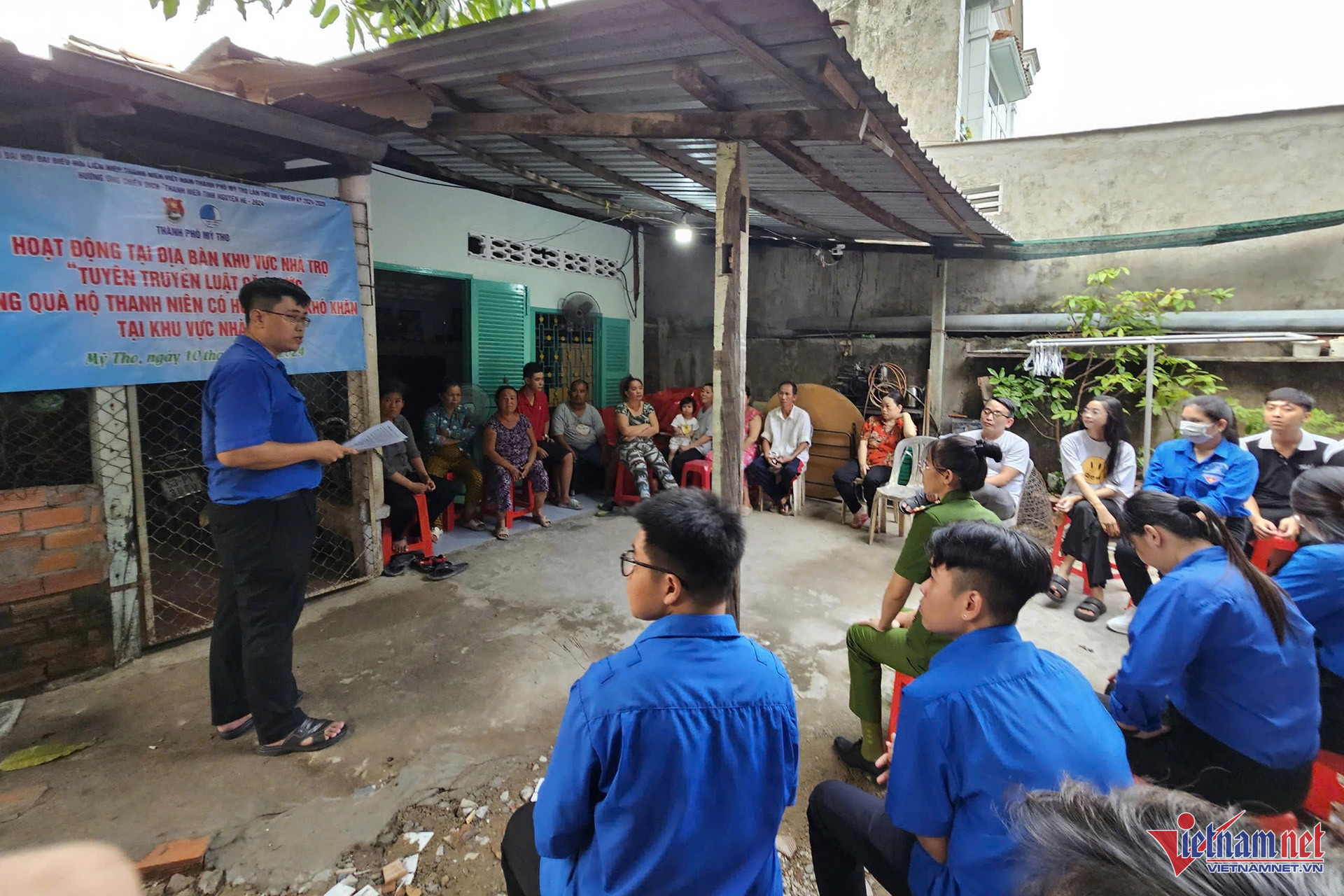 W-To CNS Cong Dong 10.jpg