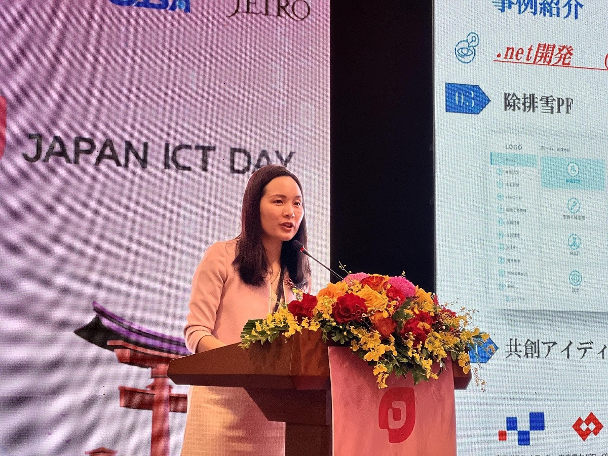 ba anh ntt e moi 70951.jpg