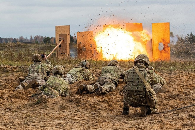 NATO tập trận quy mô lớn gần biên giới Nga