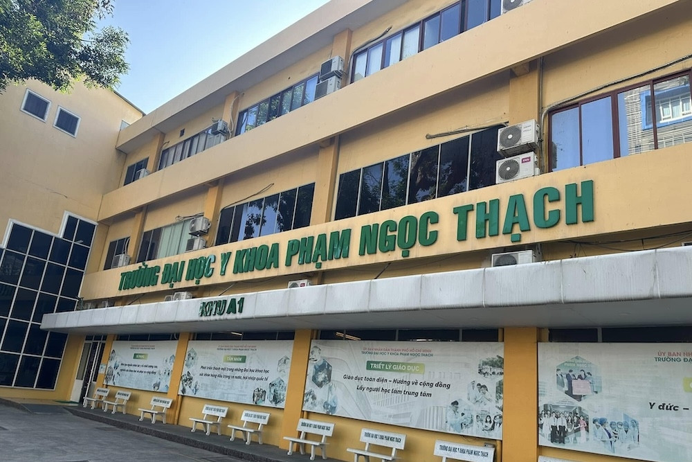 Thanh tra yêu cầu Đại học Y khoa Phạm Ngọc Thạch trả học phí dư cho sinh viên