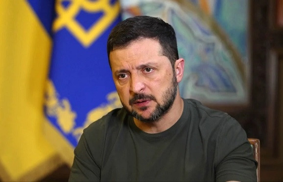 Tổng thống Ukraine thừa nhận điểm yếu trước Nga