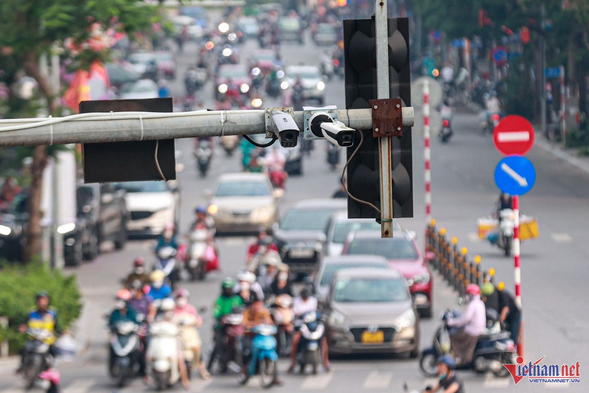 W-giao thong thong minh 1.jpg