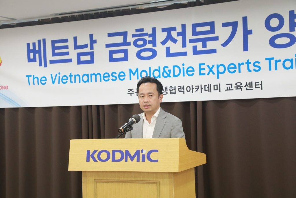 Kỳ vọng lớn từ các khóa đào tạo về khuôn mẫu của Samsung tại Hàn Quốc