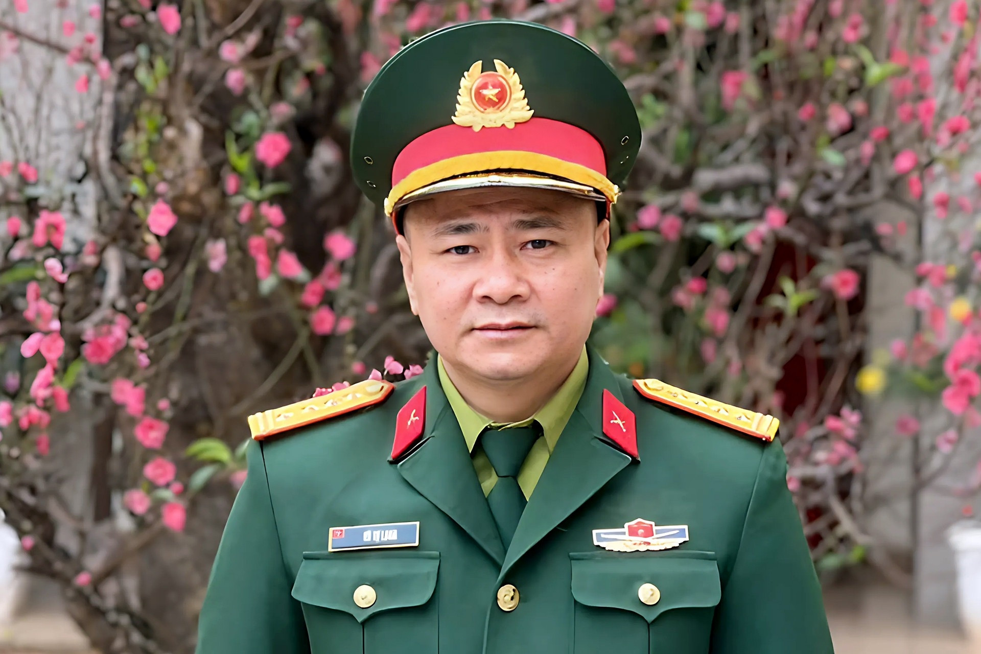 Đại tá, NSND Tự Long được bổ nhiệm làm Giám đốc Nhà hát Chèo Quân đội