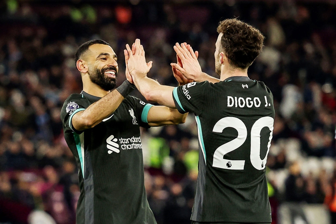 Liverpool đại thắng '5 sao' trên sân West Ham