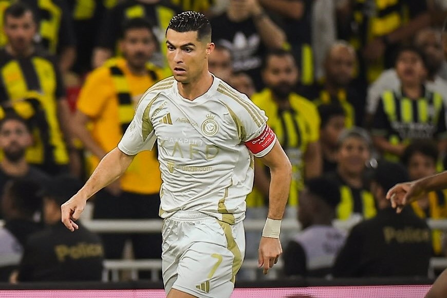 Ronaldo đưa Al Nassr vào tứ kết Cúp C1 châu Á