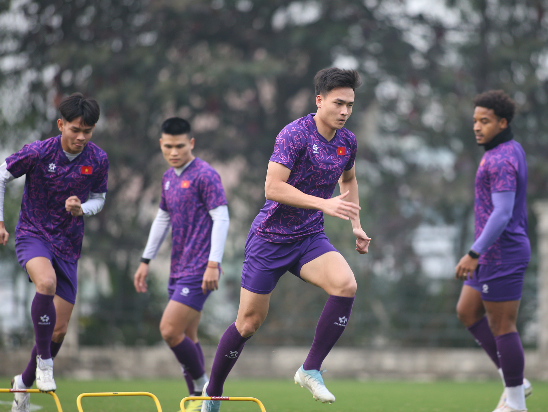 tuyen viet nam 1.JPG