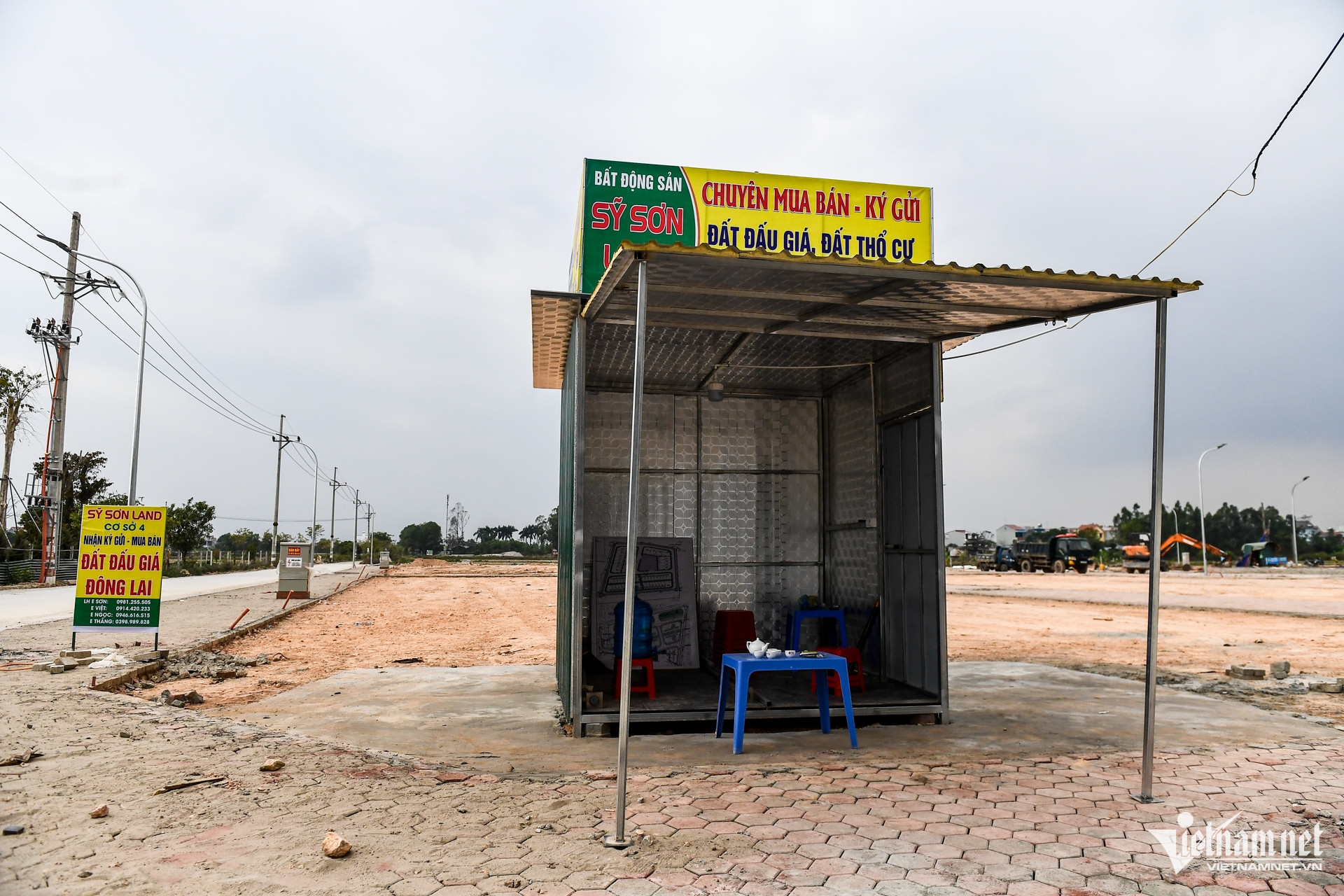 W-bat dong san soc son khu dat 30 ty 6.jpg