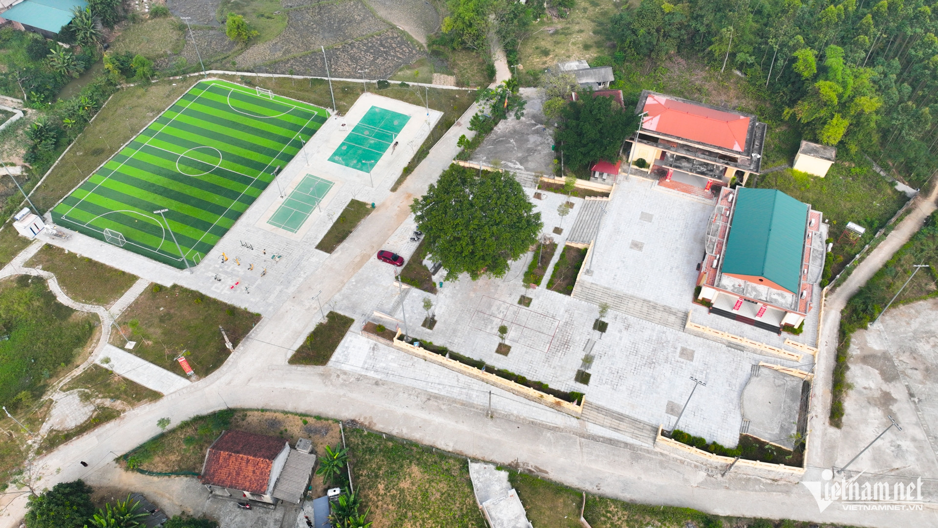 W-nong thon moi 2.jpg