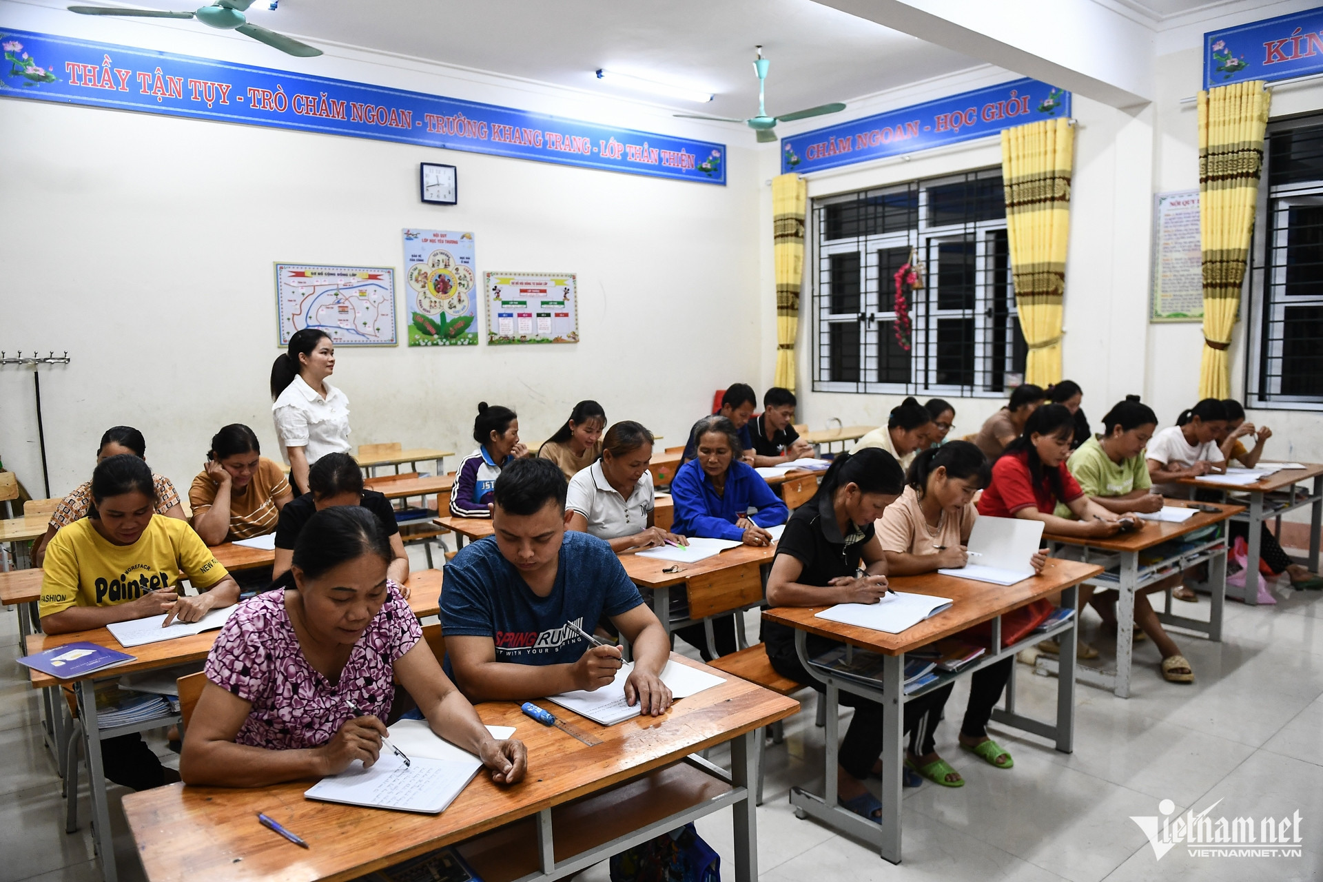 W-chuong trinh muc tieu quoc gia 13.jpg