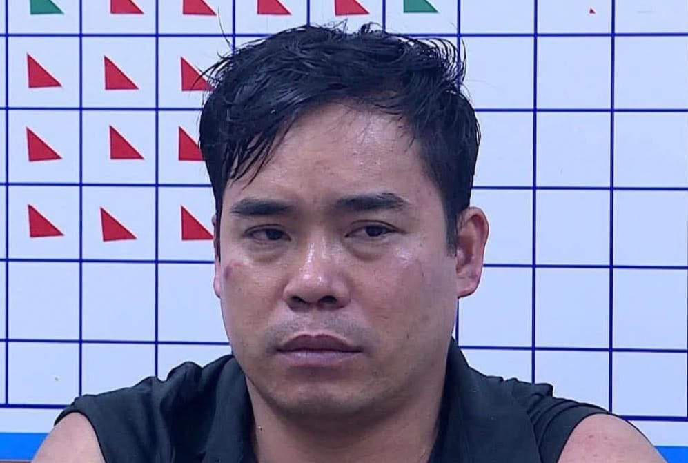ban cong an .jpg