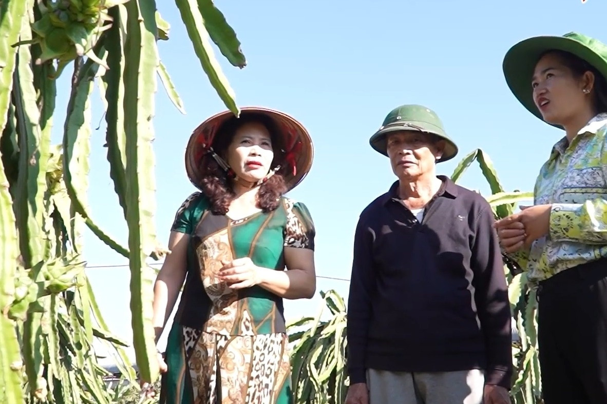 Đưa thông tin đến vùng III, đẩy mạnh công tác giảm nghèo bền vững