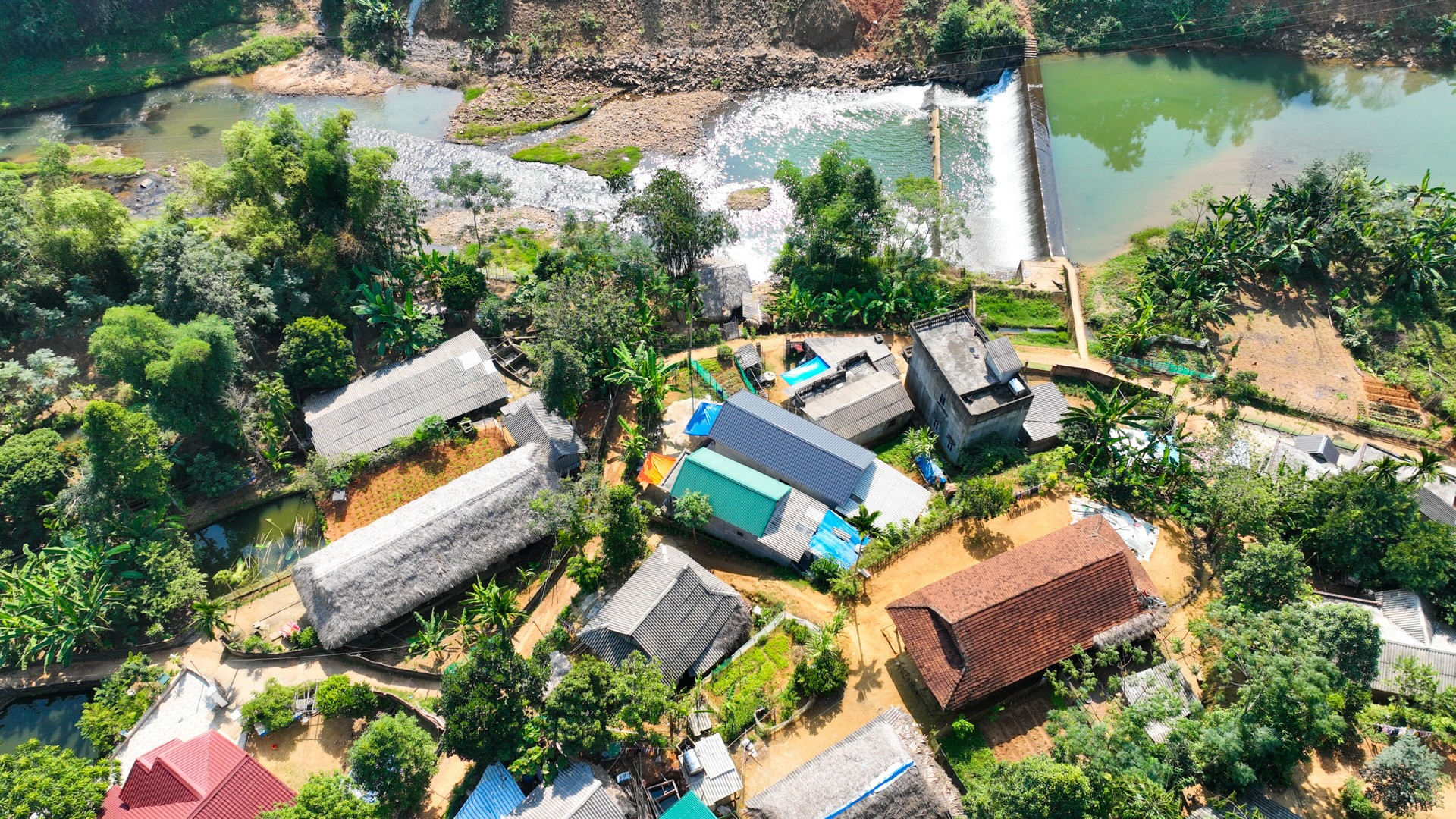 Mở lối để bà con tự tin vươn lên thoát nghèo