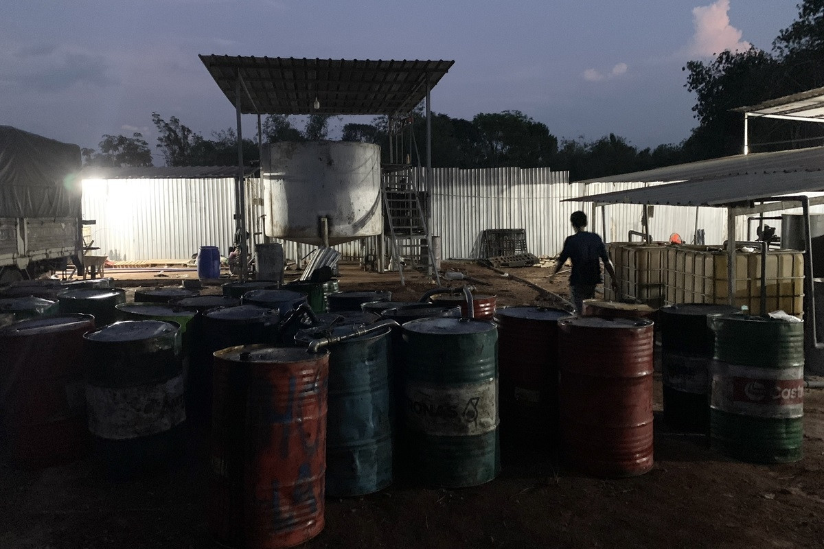 Phát hiện xưởng tái chế nhớt thải lậu trong rừng cao su ở Bà Rịa - Vũng Tàu