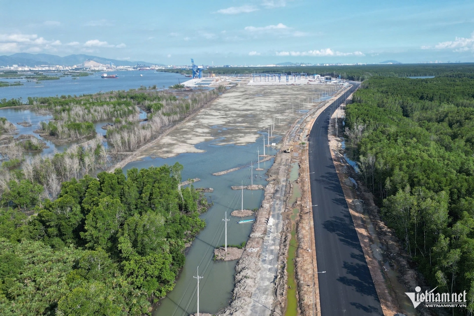 W-Cang phuoc an.jpeg