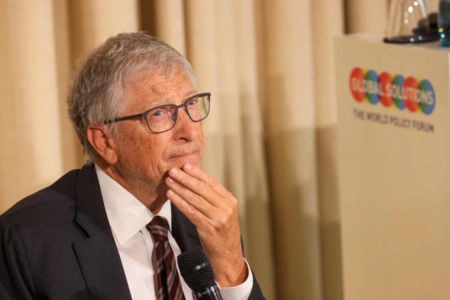 Thói quen thời thơ ấu biến Bill Gates thành tỷ phú