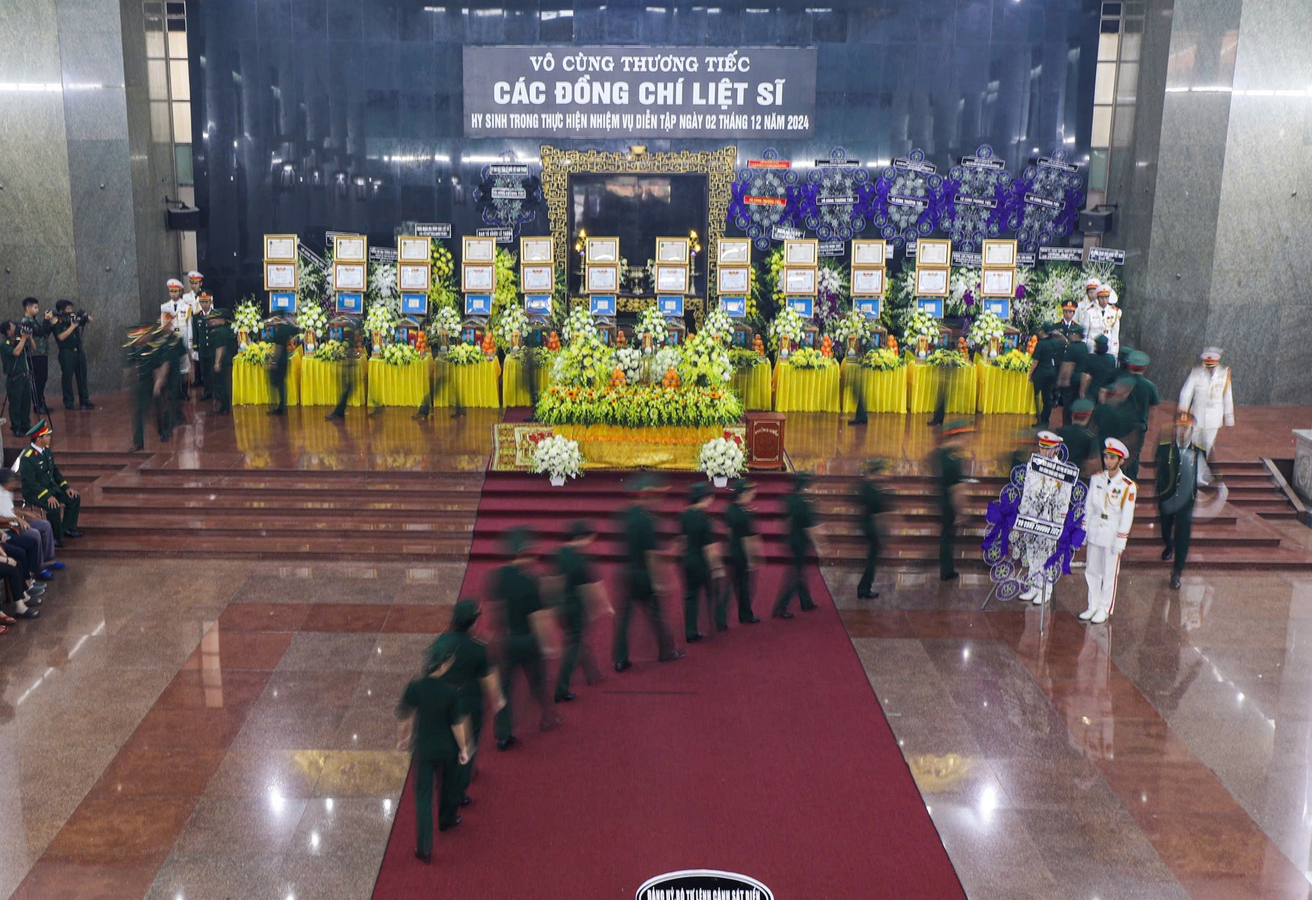 quan khu 1.jpg