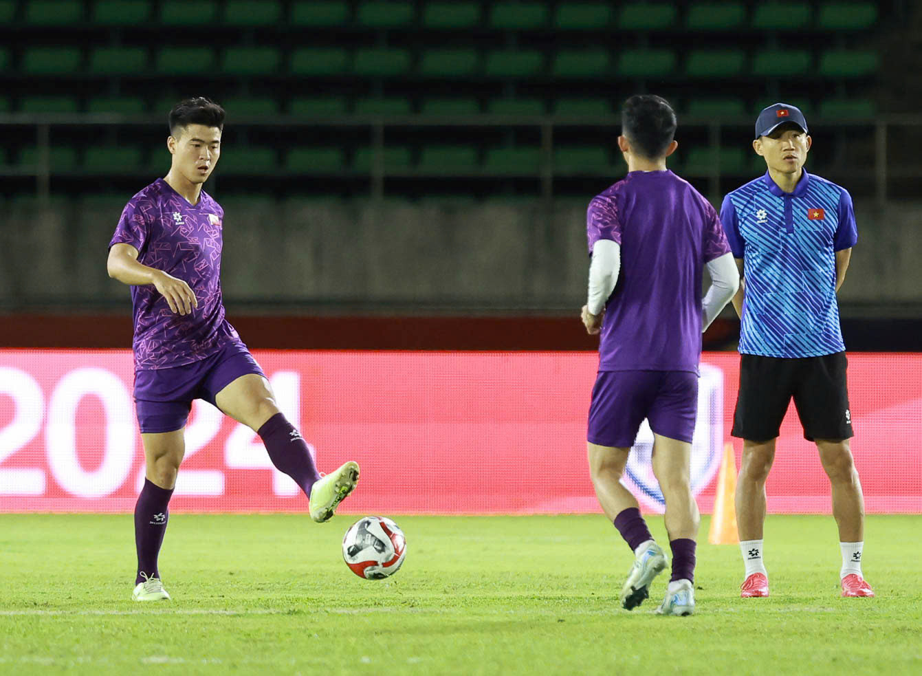 tuyen viet nam 4.jpg