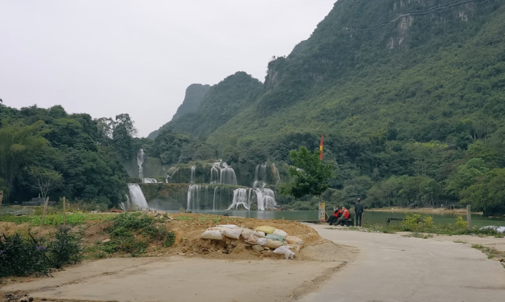 Ảnh màn hình 2024 12 09 lúc 09.04.44.png