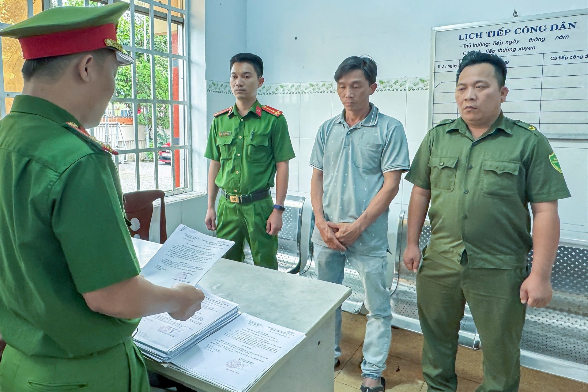 Bắt giam tài xế xe đầu kéo gây tai nạn liên hoàn 8 ô tô trên quốc lộ 51