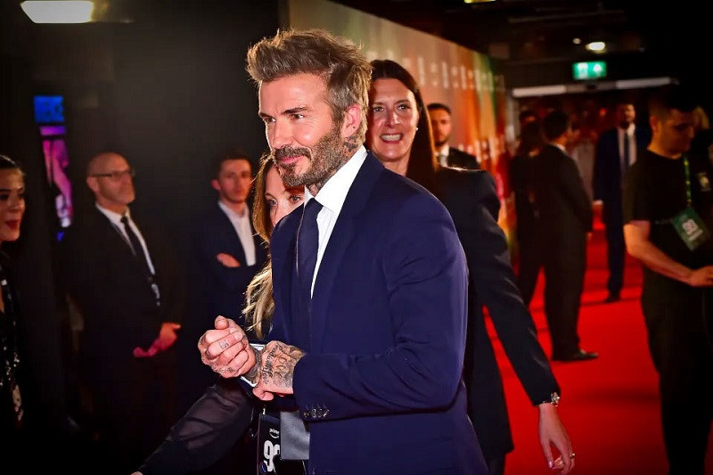 David Beckham và dàn sao cú ăn 3 năm 1999 của MU đổ bộ thảm đỏ