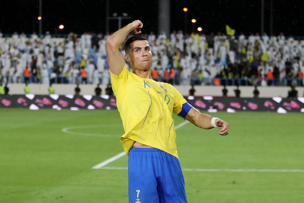 Ronaldo tỏa sáng, Al Nassr thắng trận kịch tính