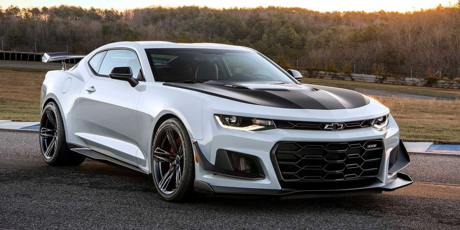 7.chevrolet camaro zl1 1le.jpeg