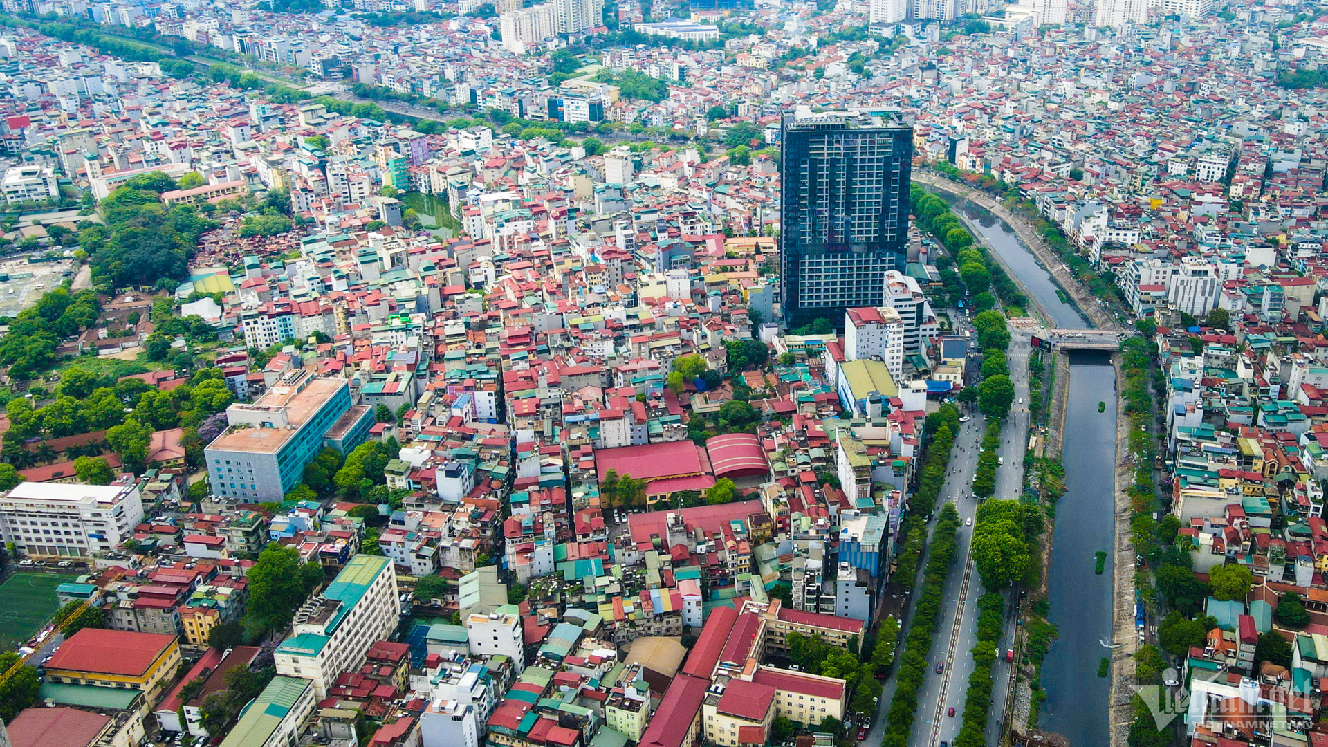 Mở rộng đường Láng không phải giải pháp duy nhất hạn chế ùn tắc