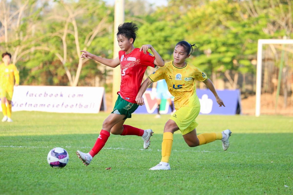 Thuy Linh TP.HCM I 3.jpg