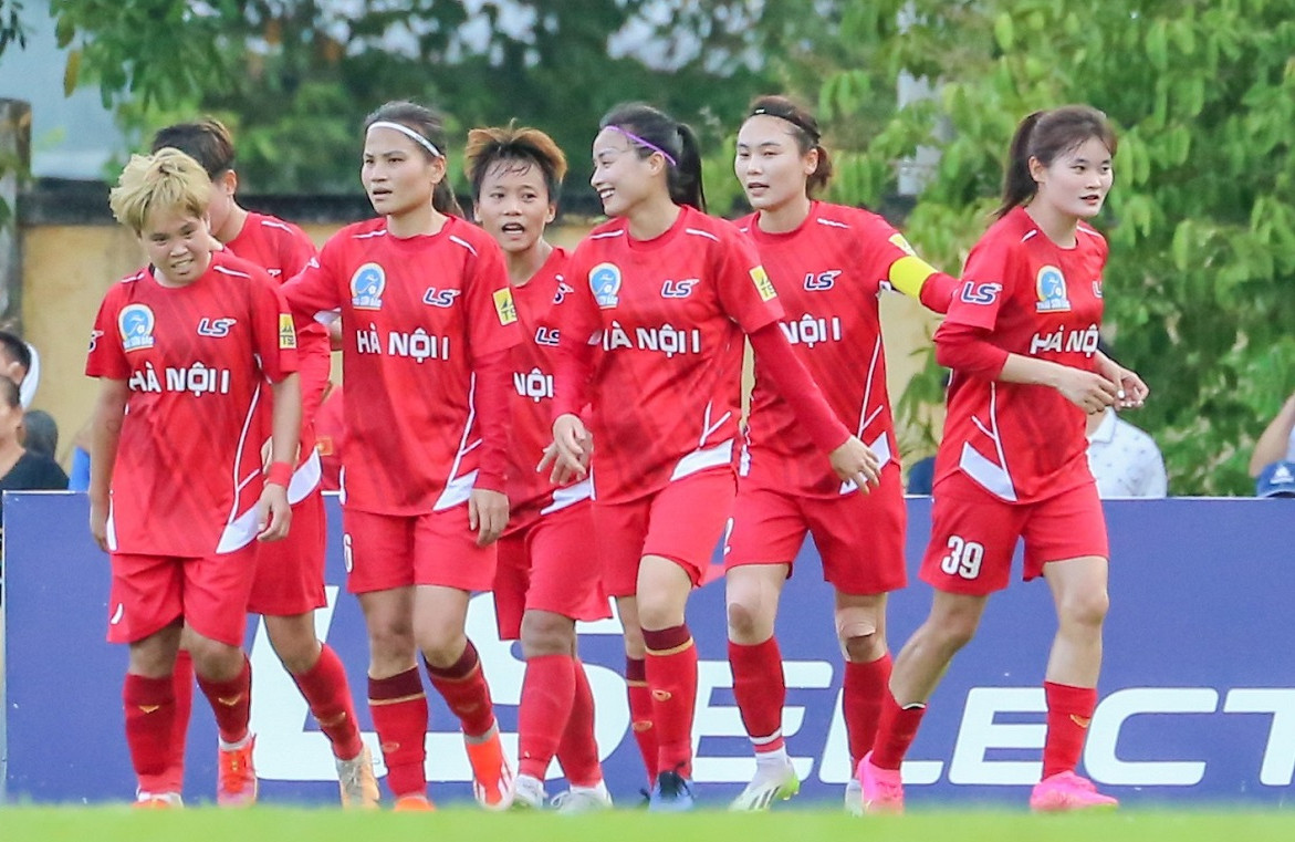 Ha Noi 1 do Ha Nam.jpg