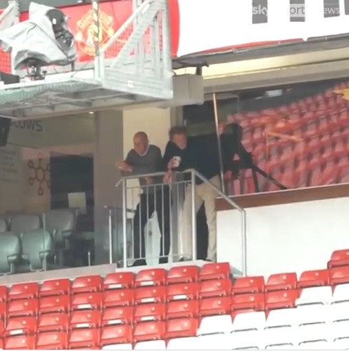 Sir Jim Ratcliffe MU Arsenal.jpg