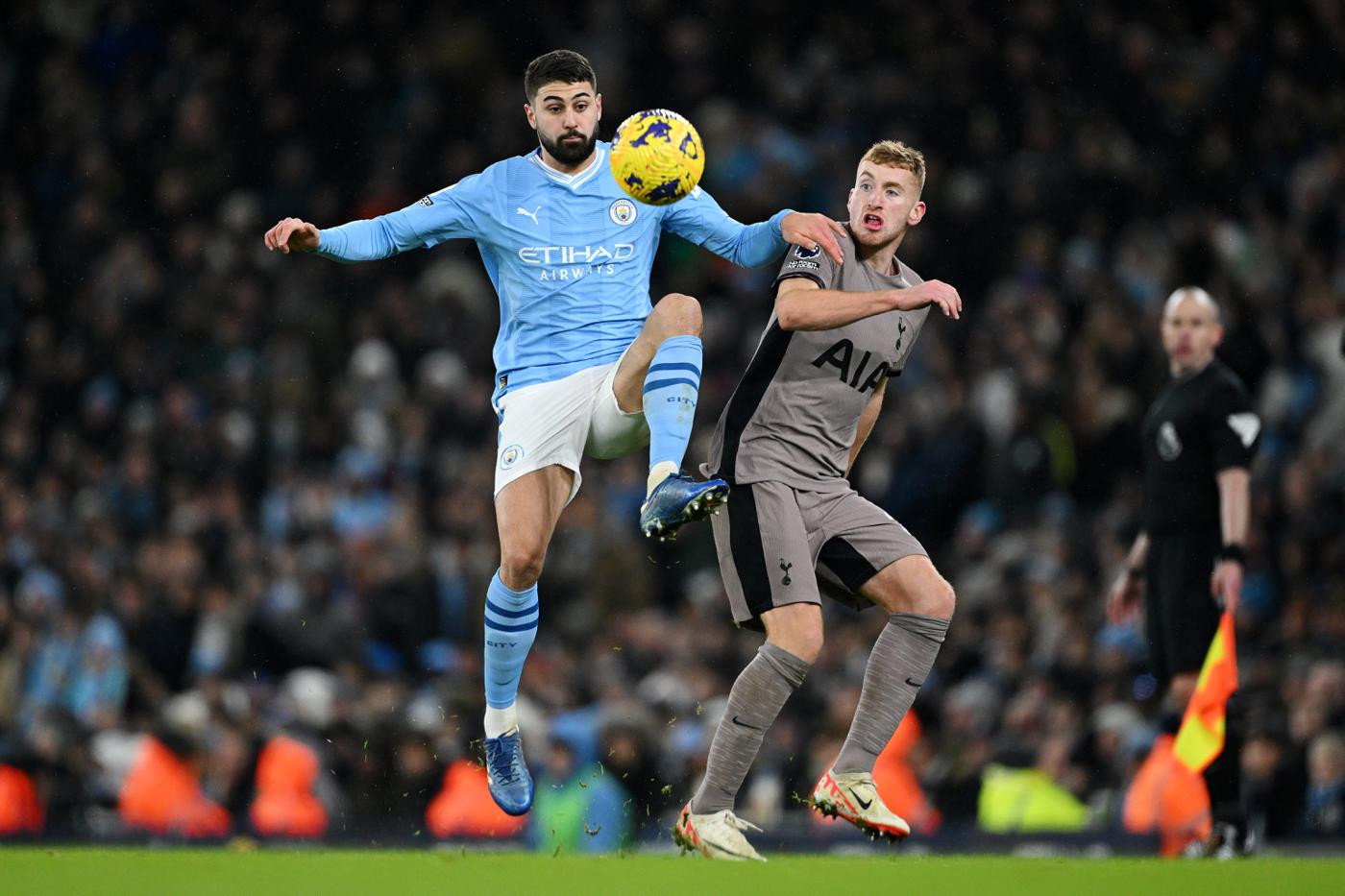 Lịch thi đấu bóng đá hôm nay 14/5: Man City chiến Tottenham