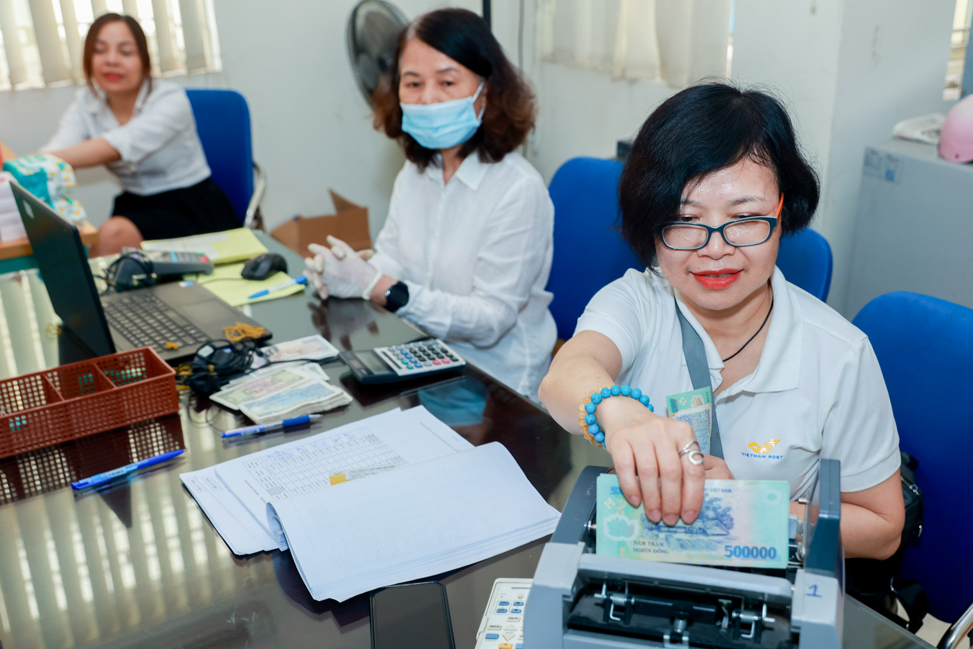 Mức lương đóng bảo hiểm thất nghiệp tối đa gần 100 triệu đồng