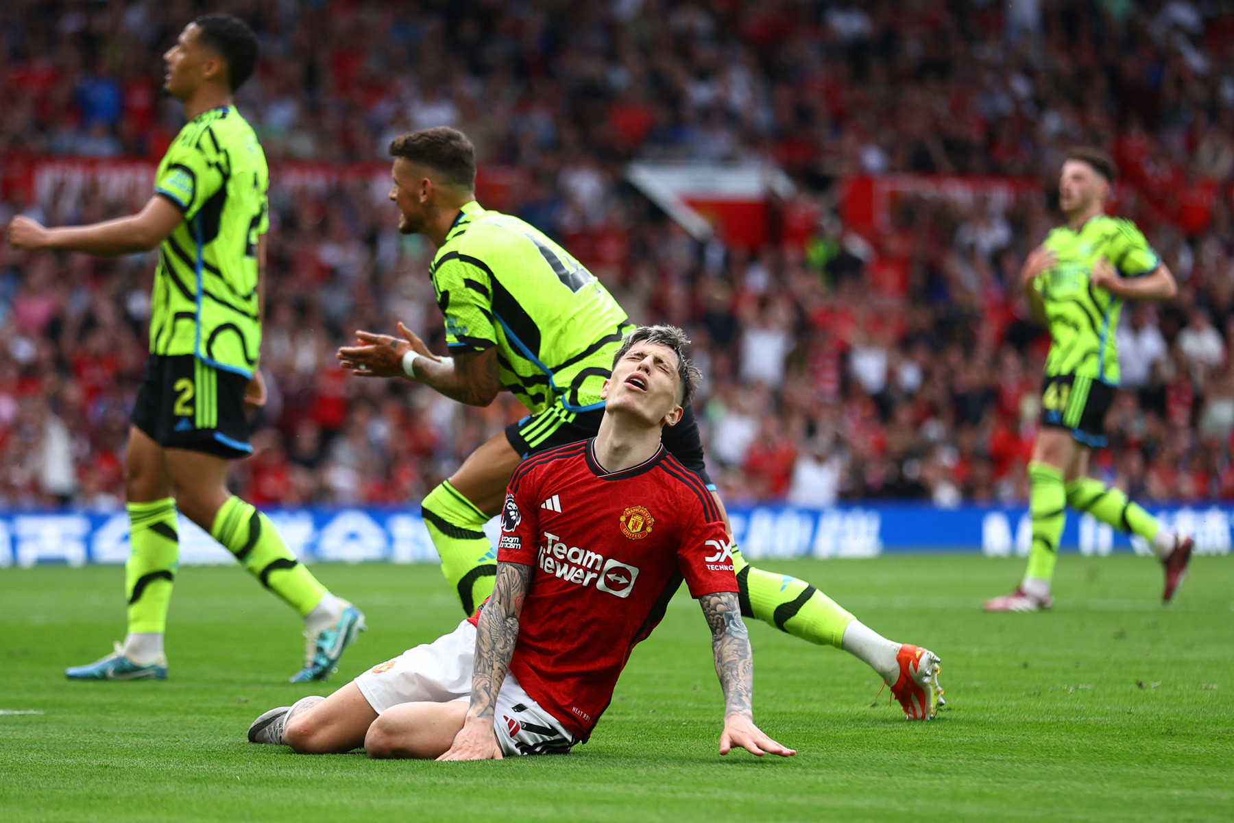 Garnacho MU Arsenal.jpg