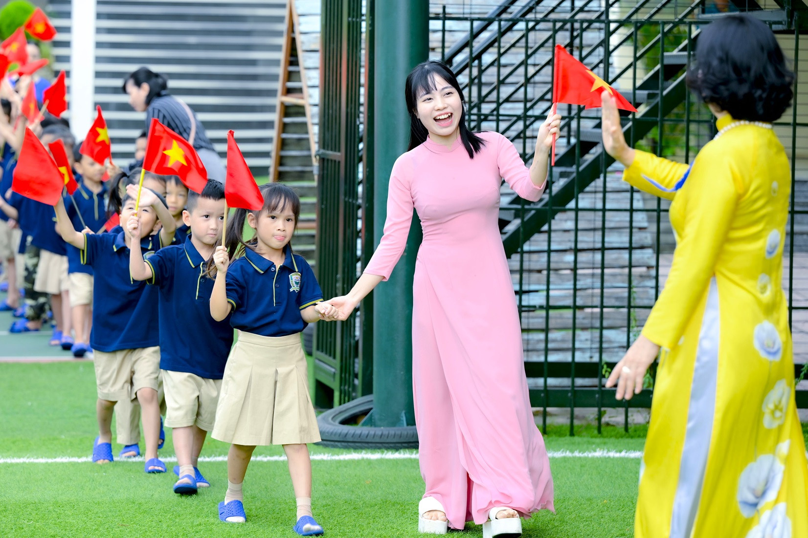 Đề xuất xếp lương nhà giáo cao nhất trong hệ thống lương hành chính sự nghiệp giáo viên.jpg