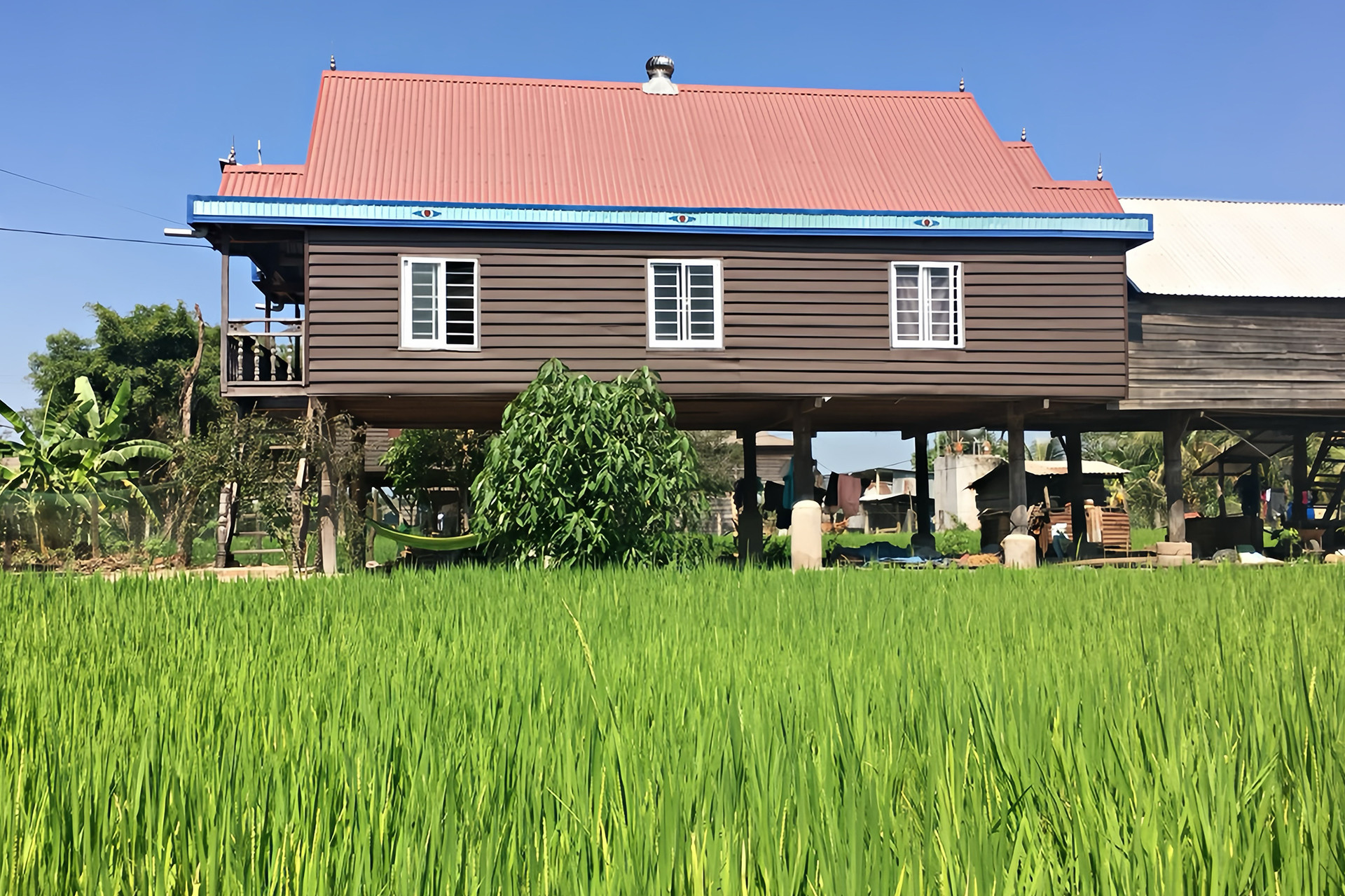 Làng người Jrai trên đồng Ayun Hạ