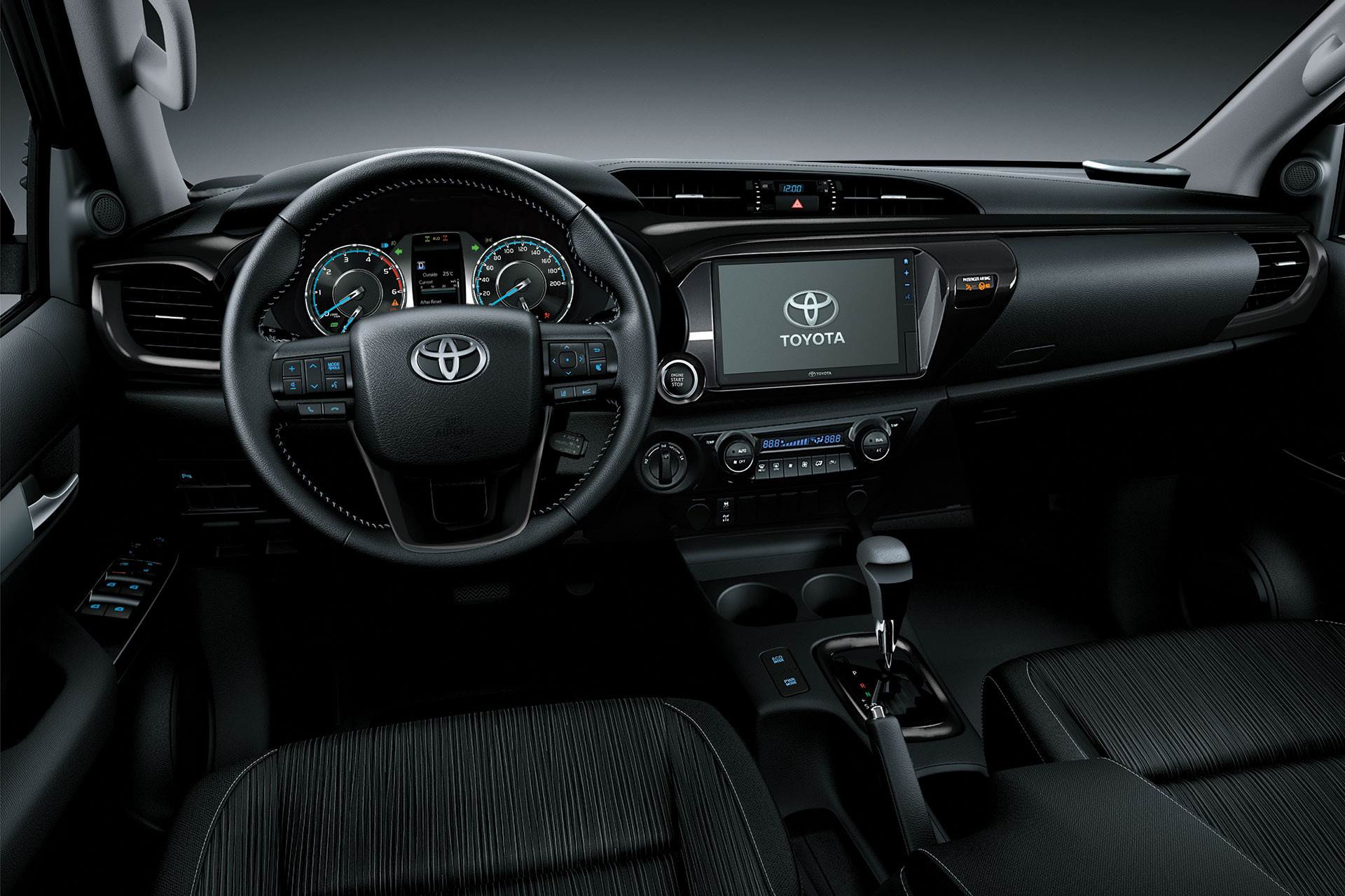 Nội thất Hilux 2.8 4x4 AT Adventure.jpg