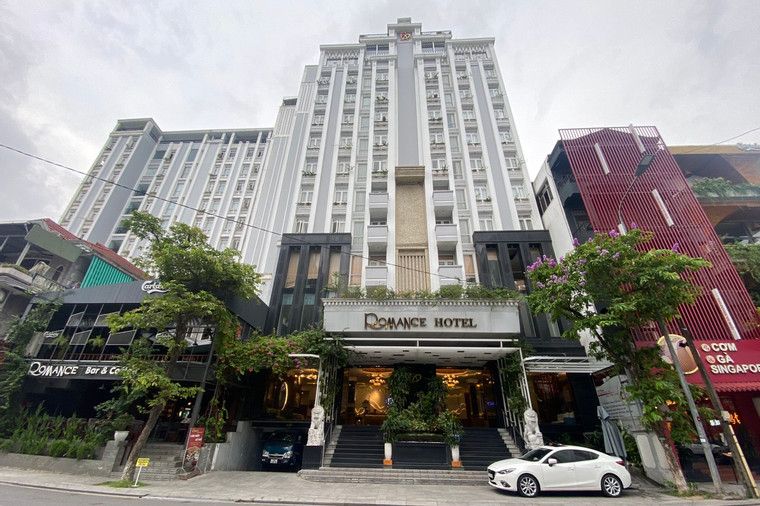 Cận cảnh 2 khách sạn trên 'đất vàng' ở Huế bị đấu giá để thu hồi nợ