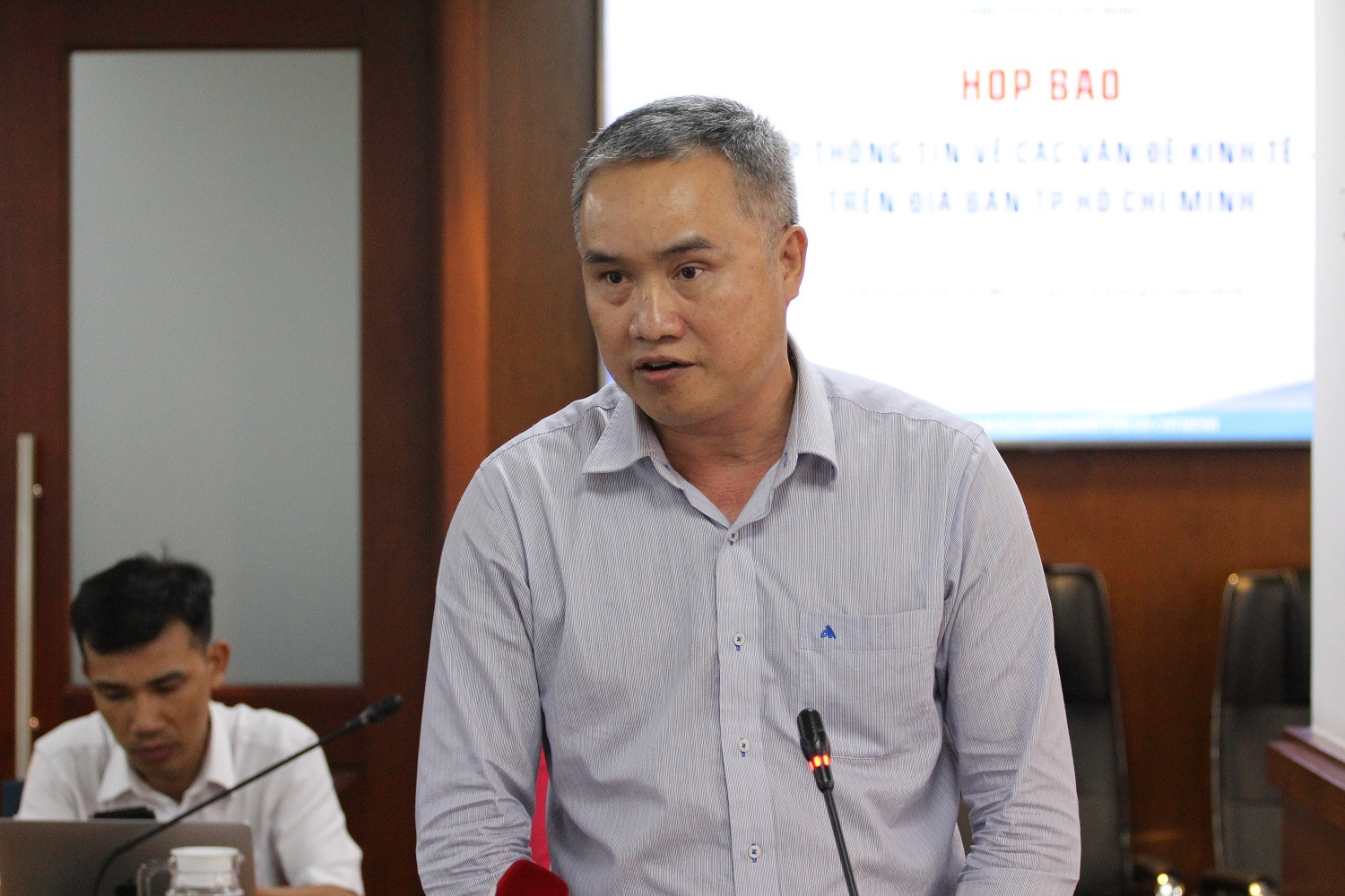 1. Ông Nguyễn Đức Lệnh, Phó Giám đốc Ngân hàng Nhà nước TP (2).JPG