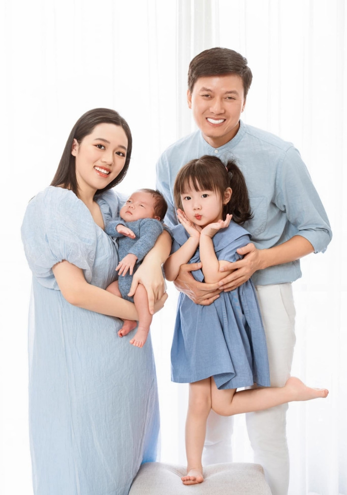 batch_ddQua ch Ngo c Tuye n va vo jpeg 9772 1714695644.jpg