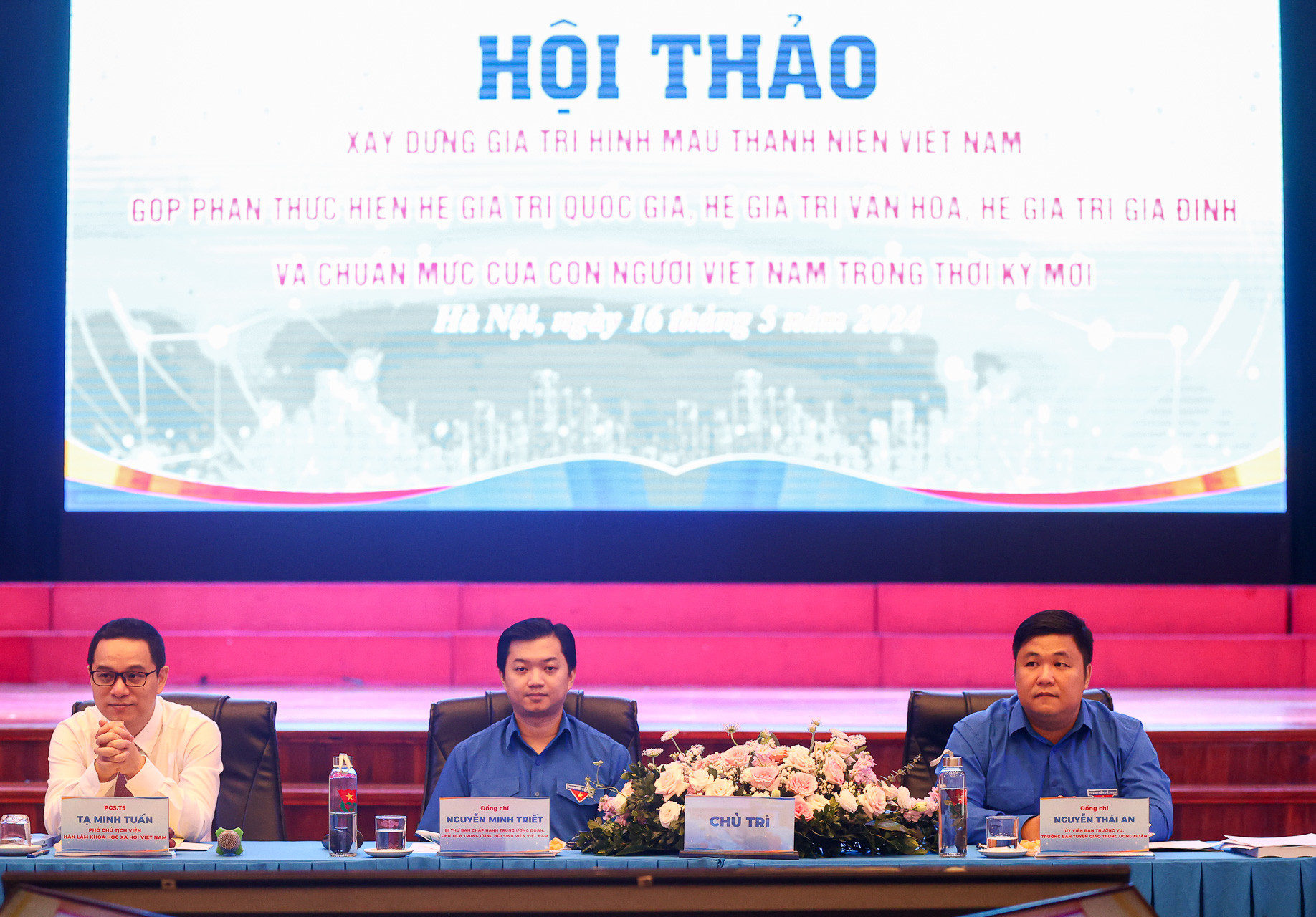 Hội thảo xây dựng hình mẫu thanh niên Việt Nam_4114.jpg