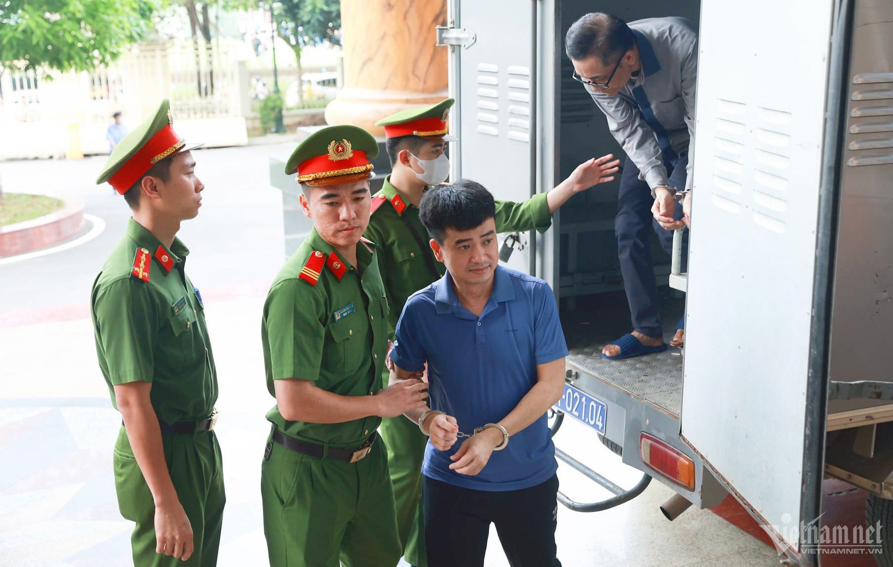 phan quốc việt.jpeg