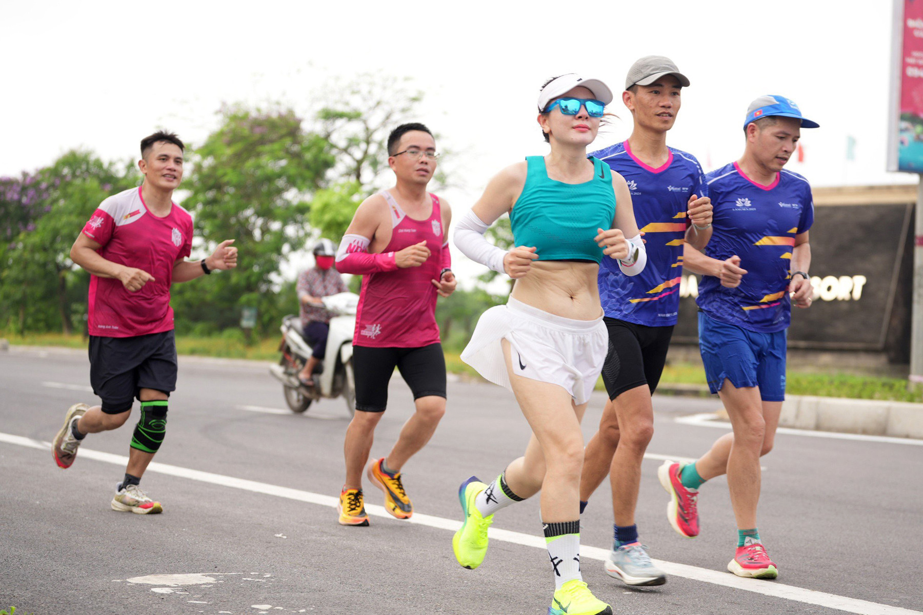 Hành trình về Làng Sen 2024: Gần 3.000 VĐV đã đăng ký tranh tài