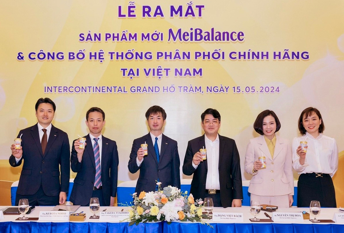 Meiji Nhật Bản ra mắt MeiBalance - bổ sung dinh dưỡng cho người trưởng thành