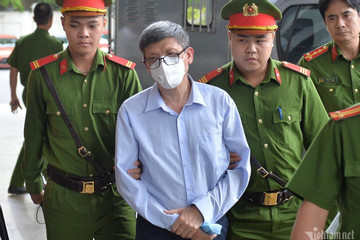 Ông Nguyễn Thanh Long được giảm 1 năm tù