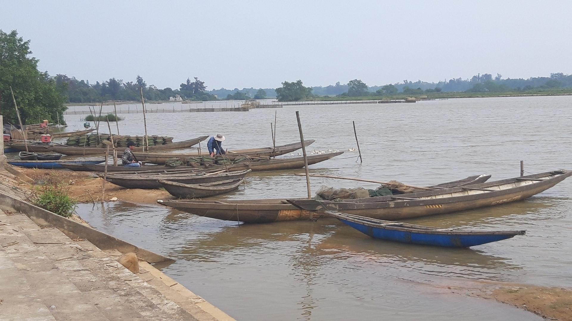 Sông Cánh Hòm chảy qua làng Bách Lộc, PXD.jpg