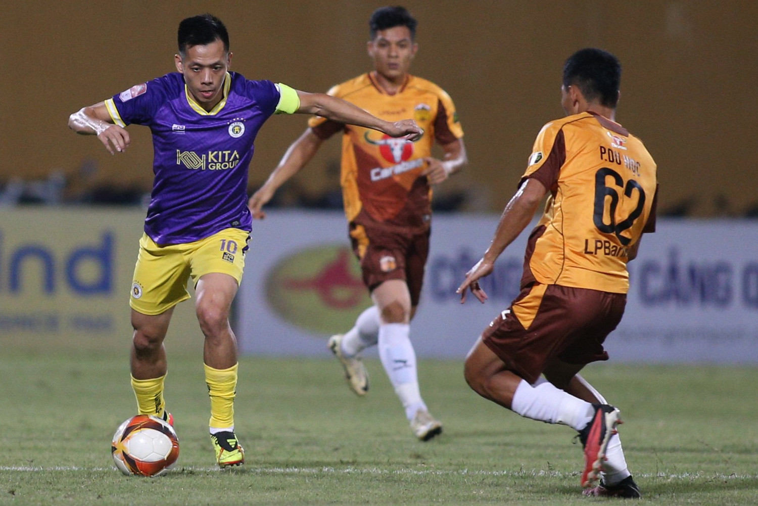 Van Quyet Tuan Hai Ha Noi HAGL.jpg