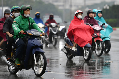Dự báo thời tiết 20/5/2024: Hà Nội và TP.HCM mưa giông đầu tuần