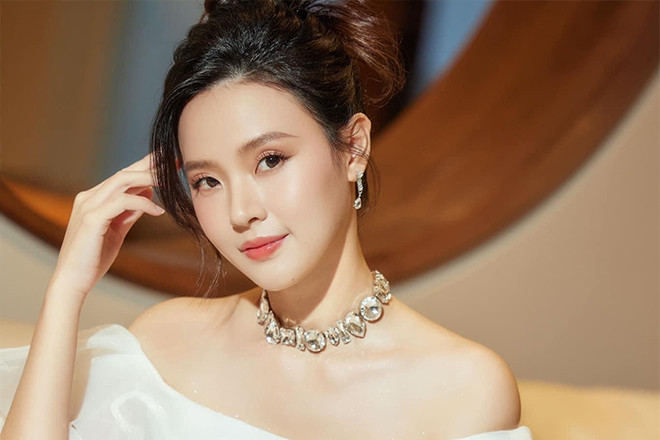 Diễn viên Midu đề nghị xử lý 2 kênh đưa tin sai sự thật về mình